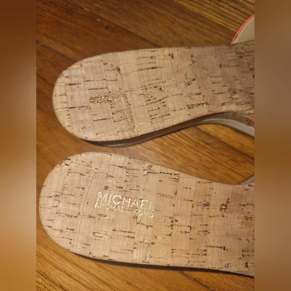 Michael Kors, Warren Platform Slide Cork Slip on Sandals with 3 inch heel. Sz 8 - Picture 5 of 8